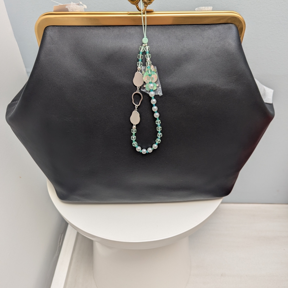 Coach Kisslock Frame In Black/Large (2 Of 2)